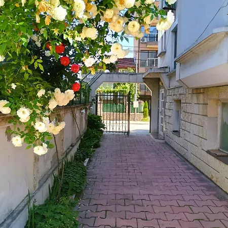 Appartement Uspeh Bg *